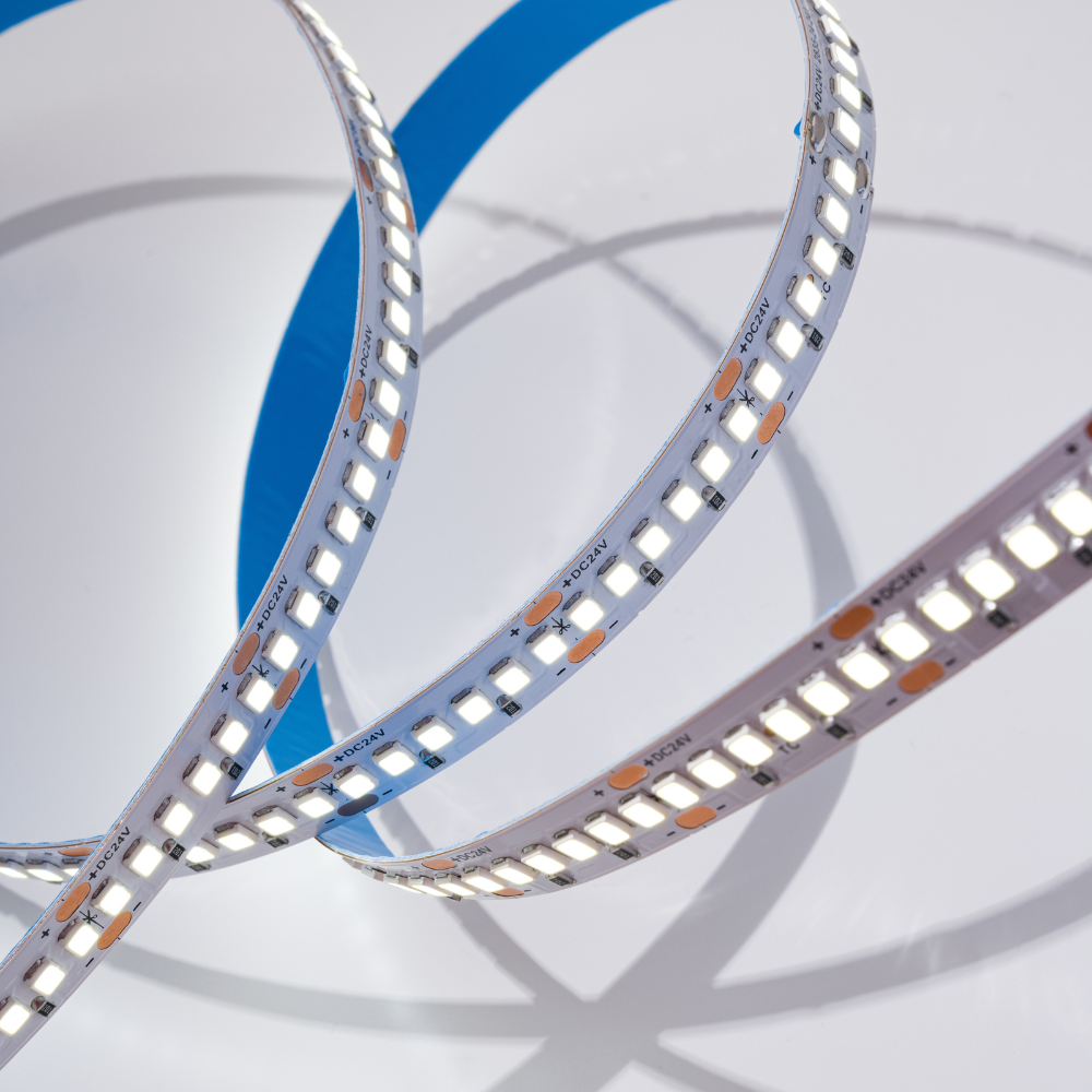 Fita LED 2835 240Leds/M 21W 2500LM 10MM 24V 5M IP20 LED7