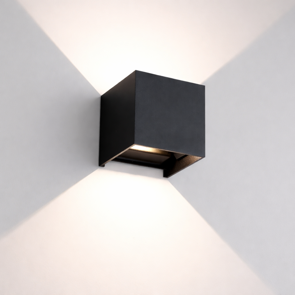 Aplique LED CUBO Preto /Cinza 6W 600LM CCT IP54 LED7