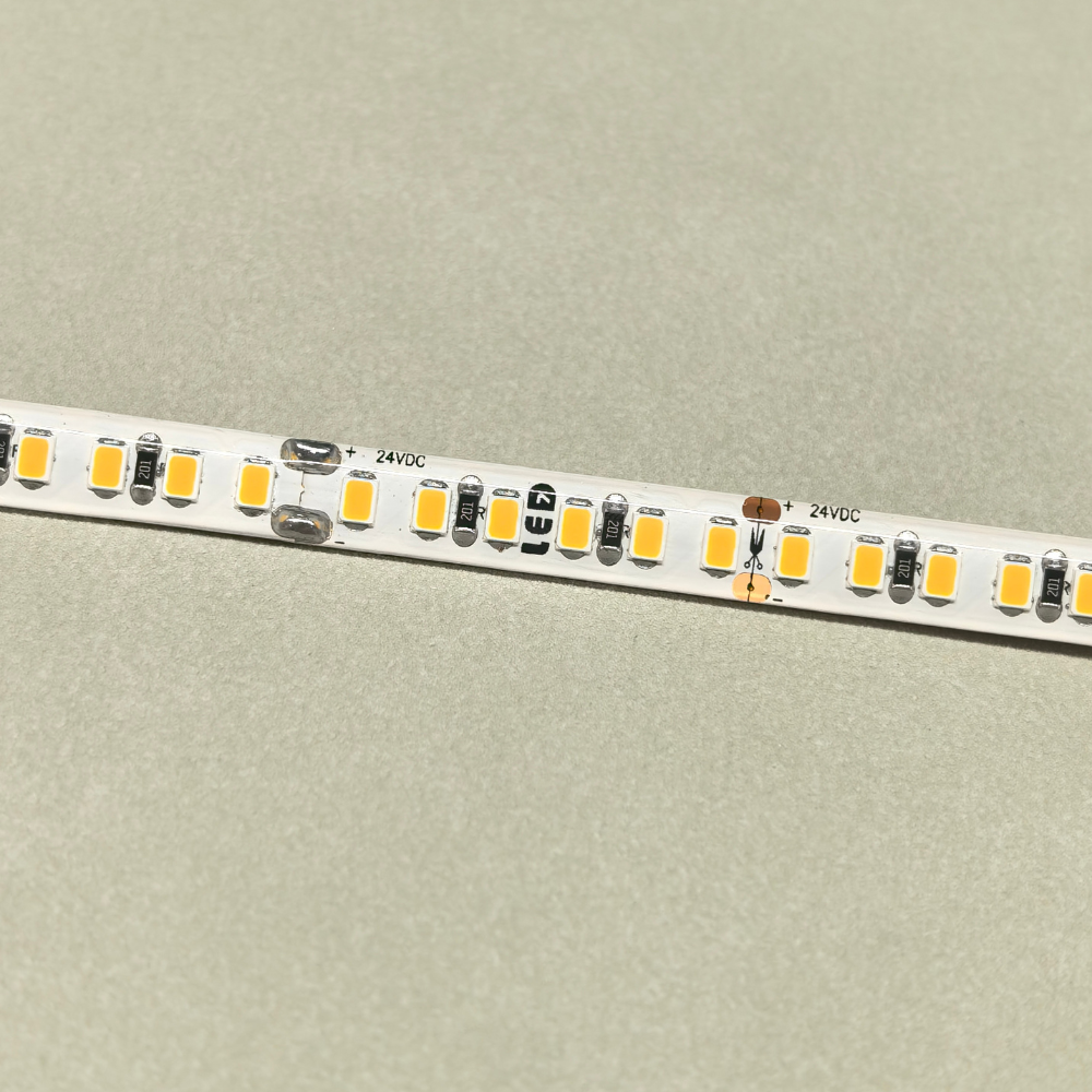 Fita LED C/ Resina 2835 120Leds/M 12W 1300LM 8MM 24V 5M IP54 LED7