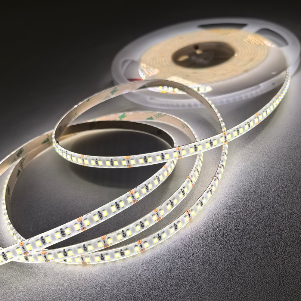 Fita LED C/ Resina 2835 120Leds/M 12W 1300LM 8MM 24V 5M IP54 LED7