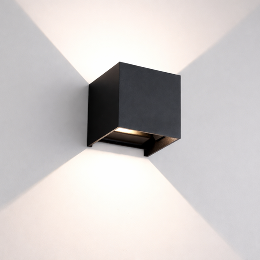 Aplique LED CUBO Preto /Cinza 6W 600LM CCT IP54 LED7