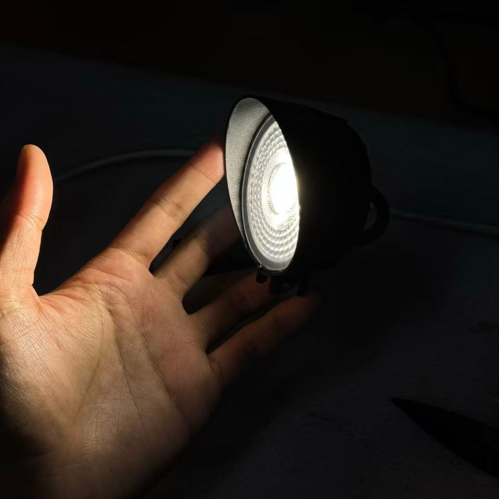 Balizador Foco PL05 5W 550LM 4000K IP65 Ø69*206*H39mm LED7