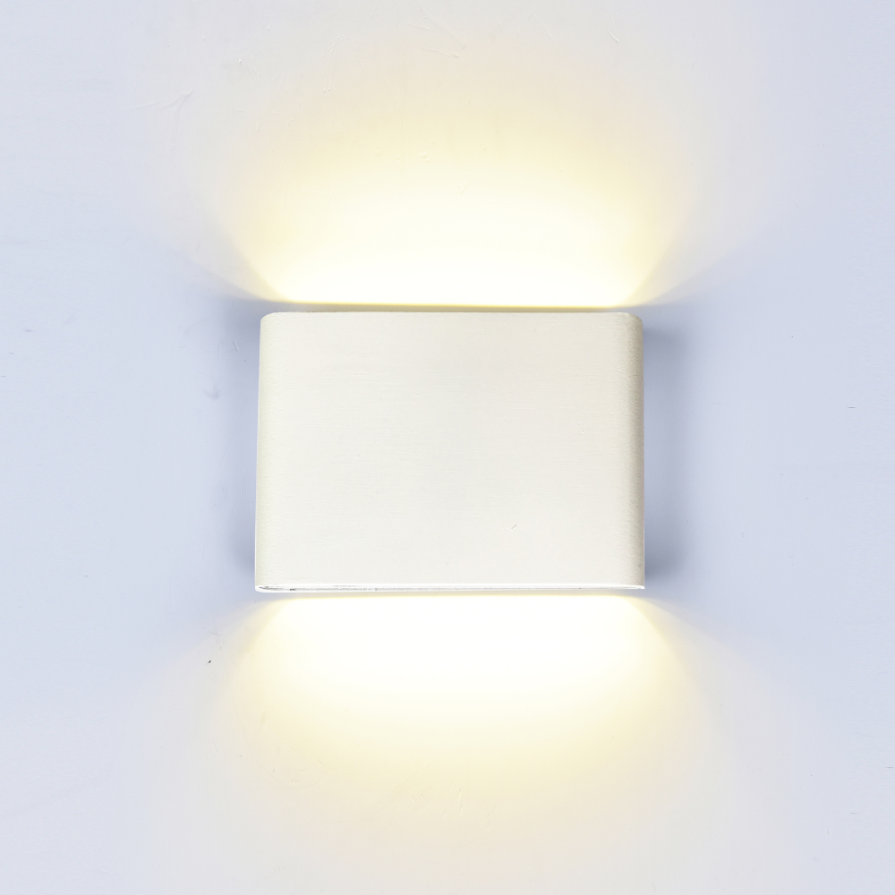 Aplique LED 2701 4W 400LM 4000K 115*H90*28mm Branco IP54 LED7