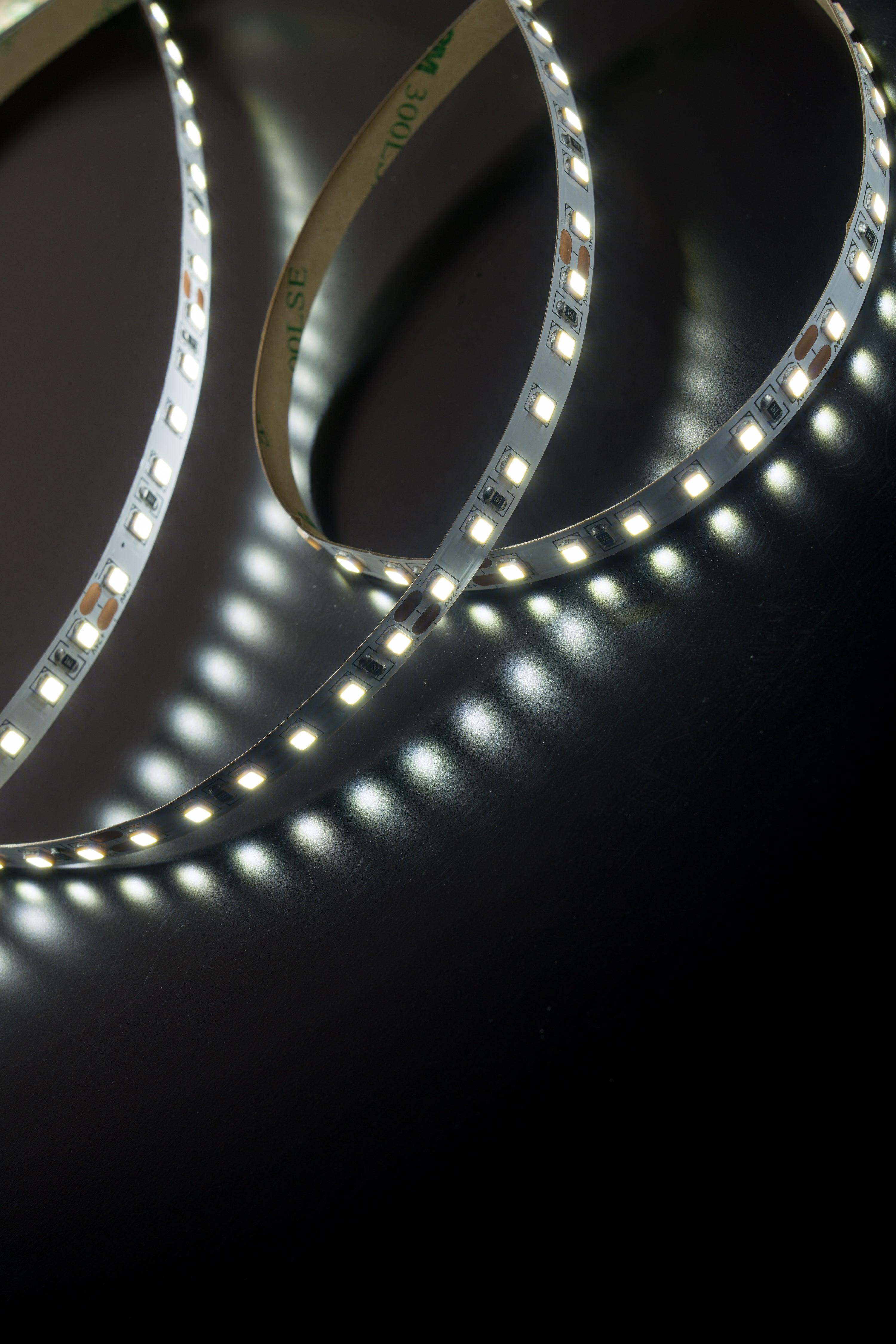Fita LED 24V 2835-120 12W/M 1300LM/M IP20 5Metros - iLed7.com